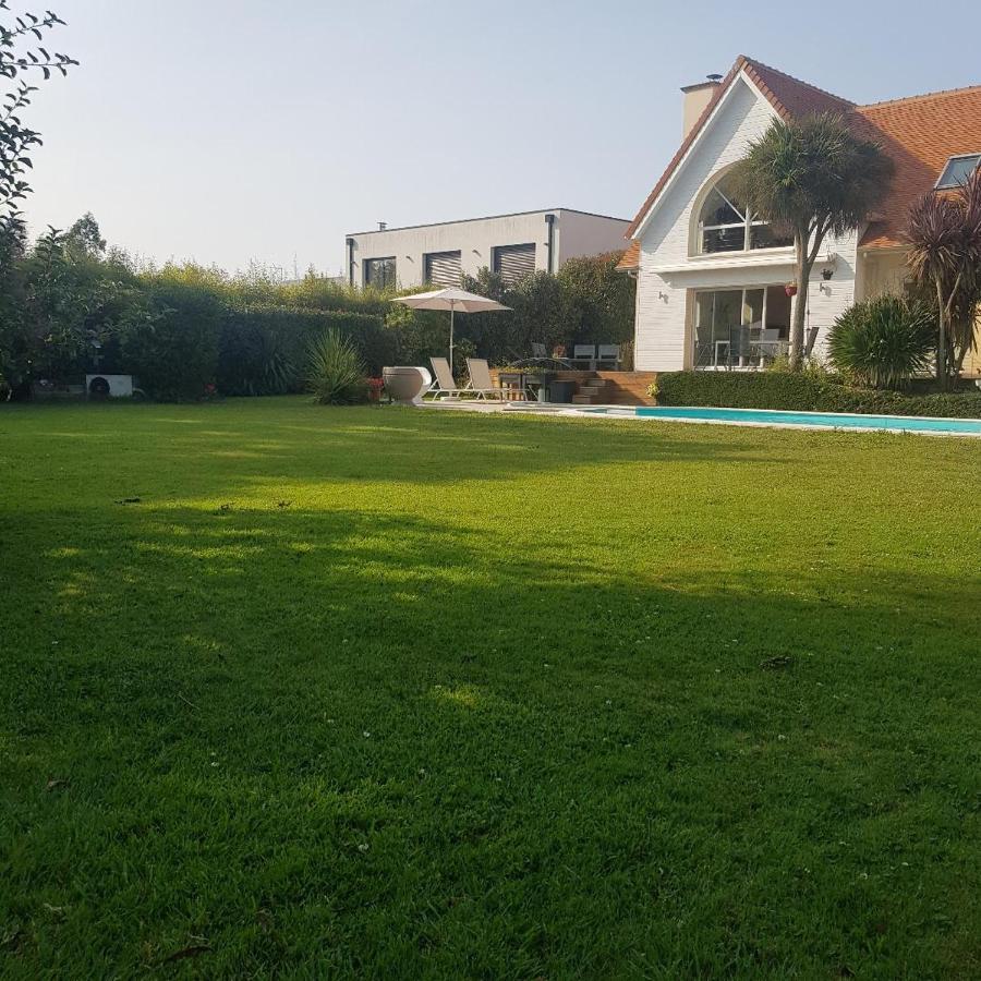 Grande Chambre Entre Caen Et La Mer Chambre Terrasse Jardin Et Piscine Mathieu Luaran gambar